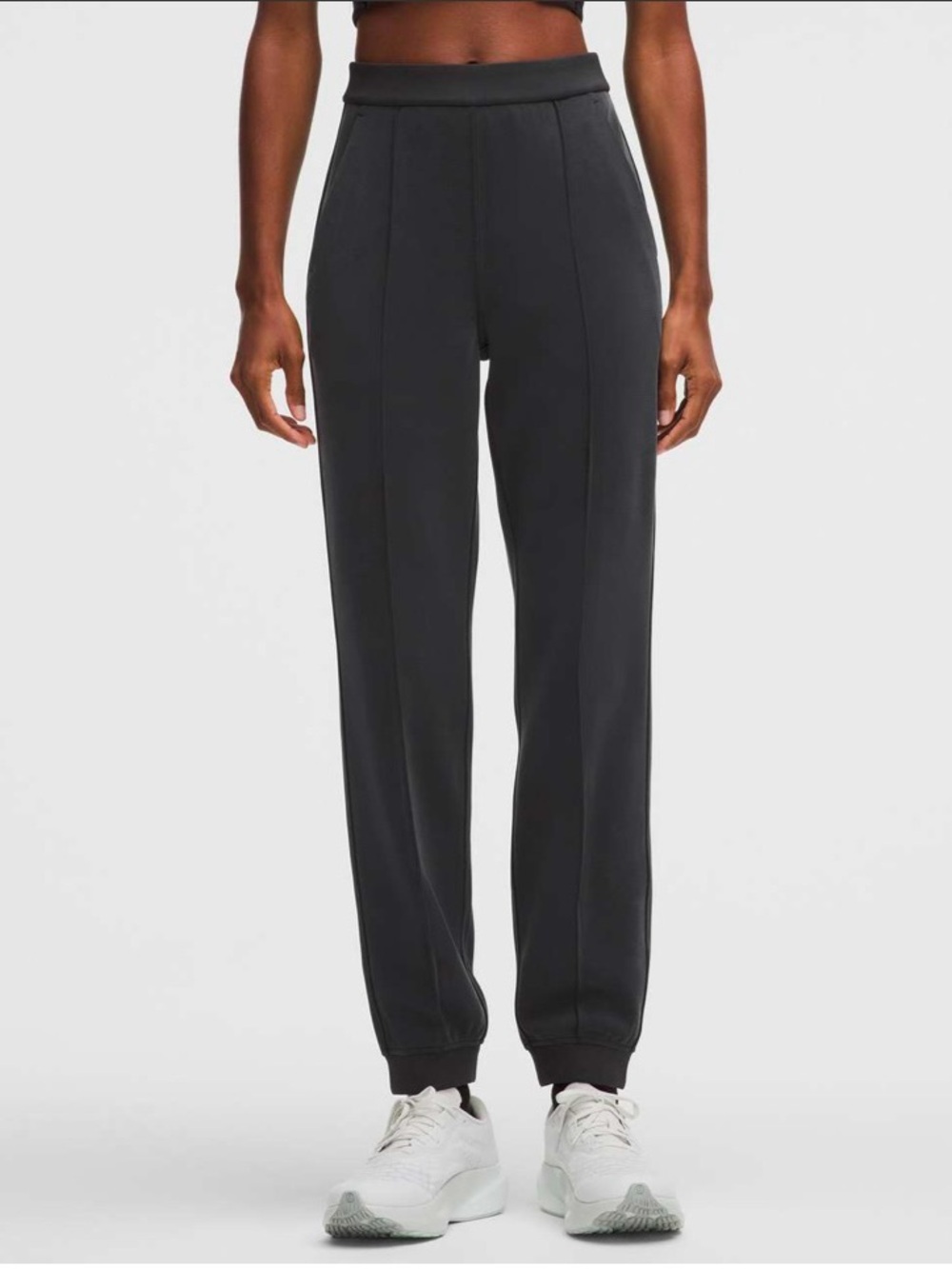 Lululemon Softstreme Classic-Fit High-Rise Jogger
Black